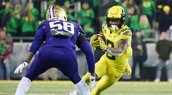 Oregon and Washington are set to join the Big Ten.